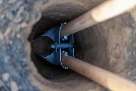 Gartenhaus Fundamente erstellen mit einem Erdlochausheber